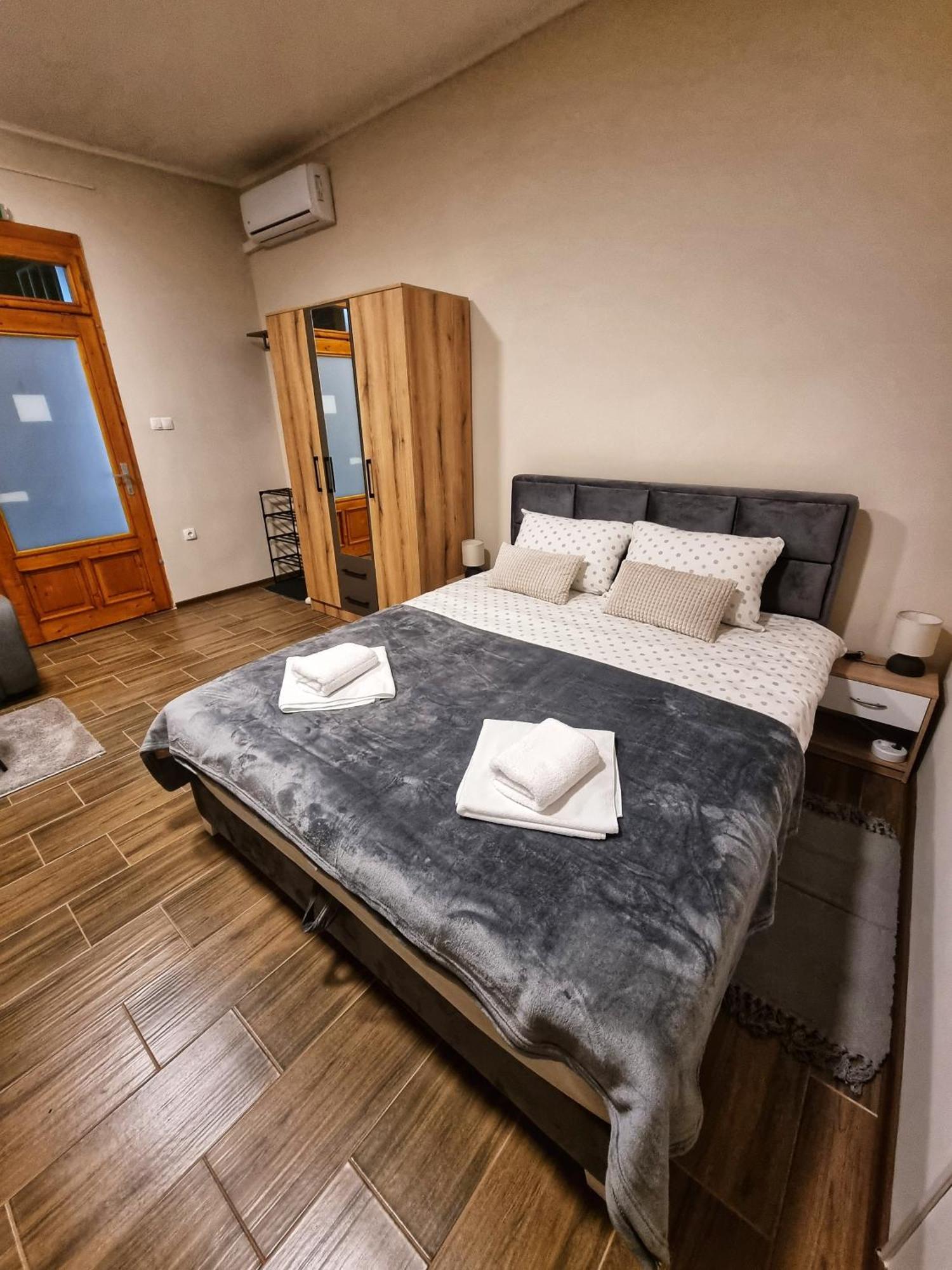 Dorce Apartmani Horgos Exteriér fotografie