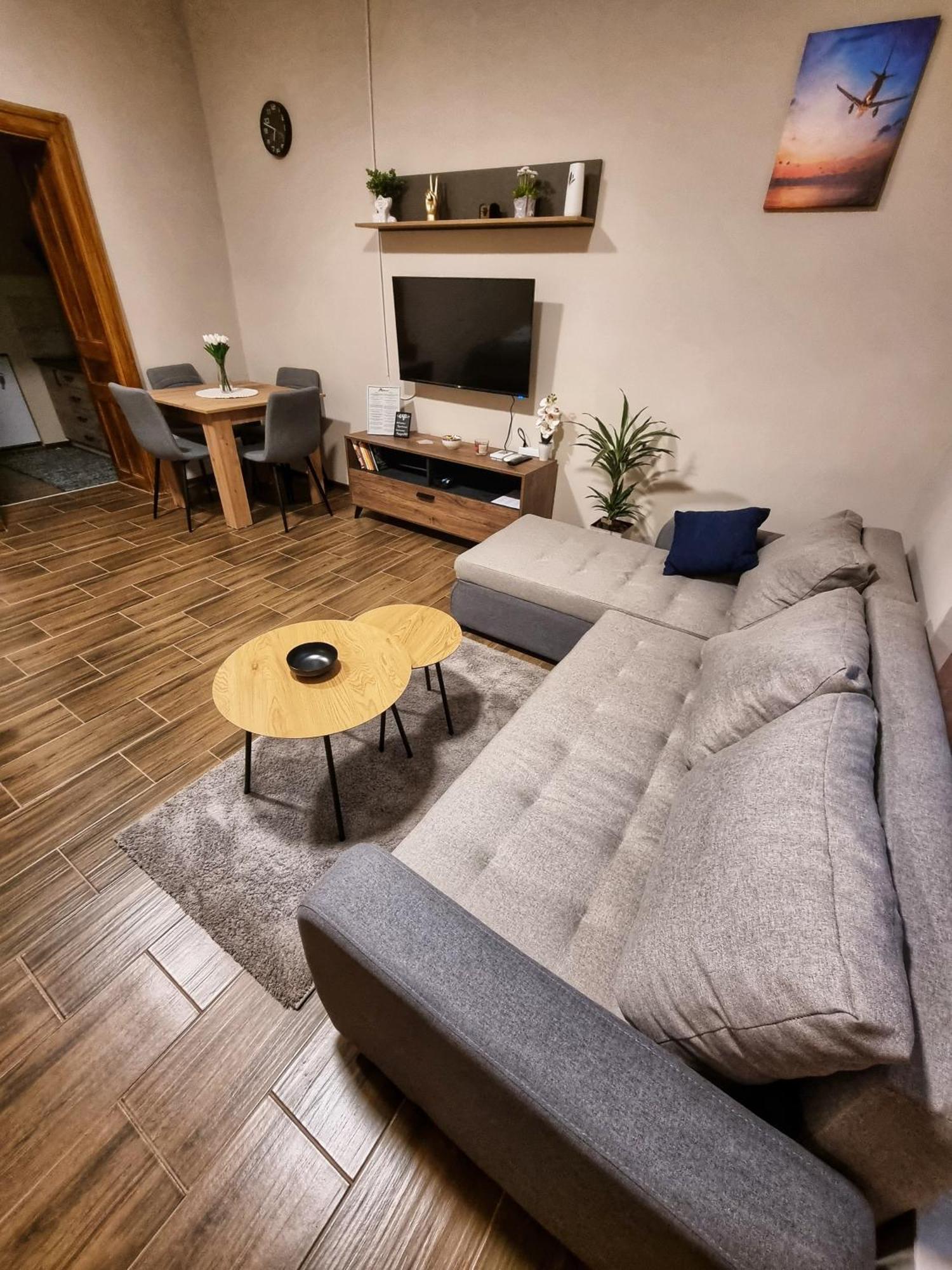 Dorce Apartmani Horgos Exteriér fotografie